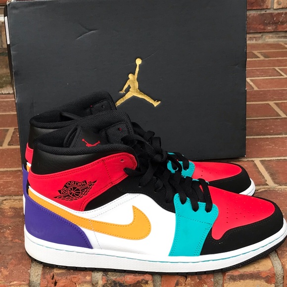multicolor jordan retro 1